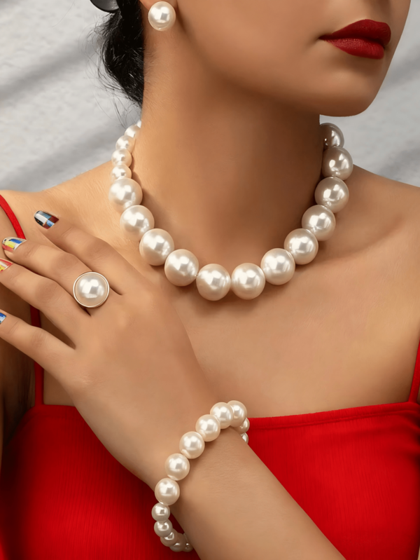 1pc/Set Vintage French Elegant Pearl Jewelry Set: Necklace, Bracelet, Earrings, Ring, Beaded Choker Necklace, Versatile High-End Fashion Accessories Suitable For Women's Formal Events, Parties, Gifts