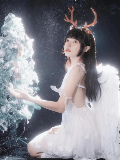 1件天使羽毛翅膀，圣诞派对用品，成人及儿童舞台表演服装配饰，复活节天使翅膀道具，万圣节服装羽毛翅膀，儿童及成人摄影道具，仙女翅膀服装配饰，戏剧道具，主题派对，节日派对用品，圣诞派对用品