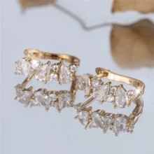 1 par de pendientes de aro elegantes asimétricos con gota de agua y circonita cúbica, pendientes geométricos de moda para mujer