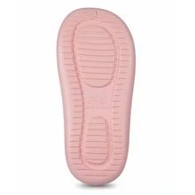 Sandalias de mujer cómodas y ligeras con diseño de oso de EVA para uso en casa y relajación interior