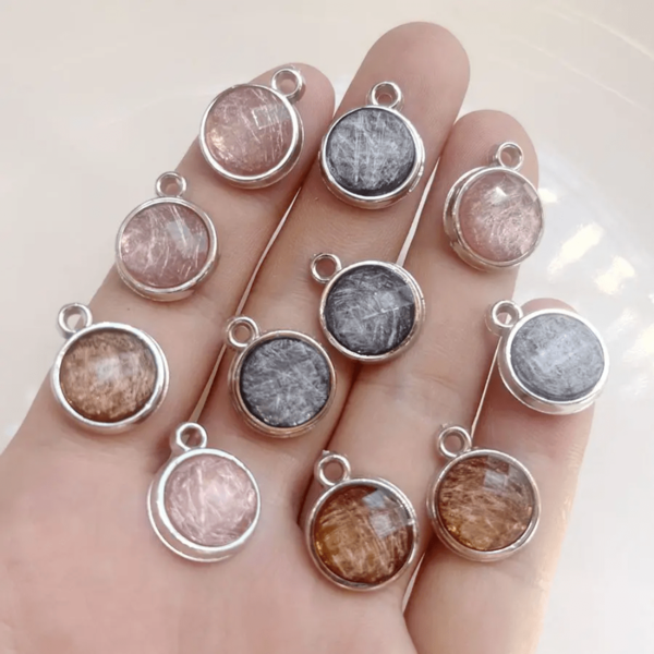 10 silberne Draht-Kreisanhänger mit Strass, geeignet für Armbänder, Halsketten, Schmuckherstellung, dekorative Anhänger