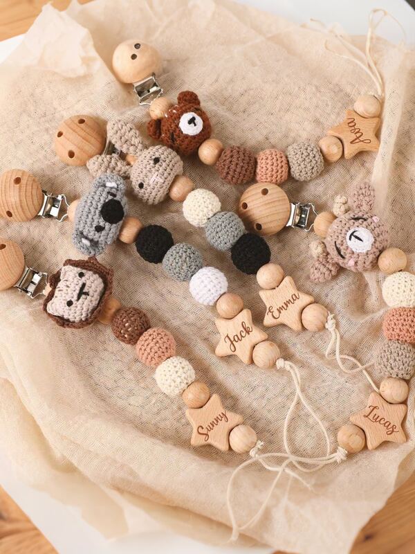 Personalized Pacifier Clips,Crochet Binky Holder, Wooden Dummy Chain For,W Animal Head,Multi-Functional,Ornamental,Letter,Stylish,Modern,Colorful,Cute,Adorable,Casual,Custom,Personalised,Unique,Customized,Ideal Gifts For Him,Ideal Gifts For Her,Customized Teen Supplies,Customized Teen Fashion Jewelry