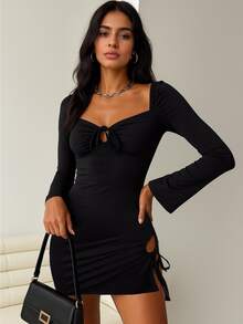 女士镂空侧开衩下摆性感系带长袖连衣裙