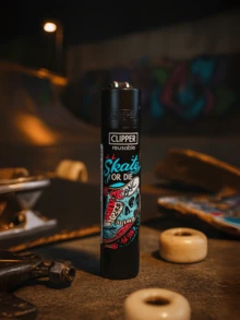 Original Clipper Lighter Rechargeable Collectible Reusable And Economical | Use At Home, Kitchen, Lighting Candles, Barbecue, Camping, Travel And Decoration - Trượt ván hoặc chết - Xem 5