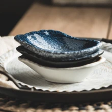 1pc Ins Style Creative Seashell Ceramic Dipping Sauce Dish, High-Quality Seashell Shaped Condiment Dish, Minimalist Ceramic Sauce Plate For Home, Sushi & Seafood Seasoning