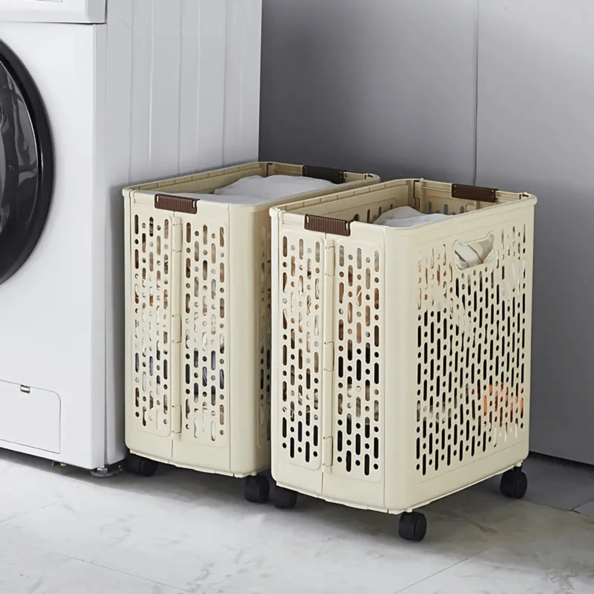 Retractable, Foldable, Floor-Standing Laundry Basket With Wheels 46x38x28cm - Multicolor - View 1