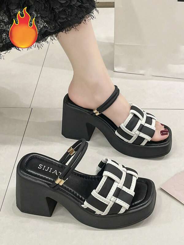 Sandálias de Salto Alto Quadrado e Grosso para Mulheres, Vestimenta Casual da Moda, Praia e Festa, Novos Lançamentos 2025