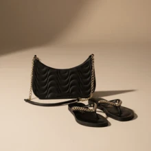 Kit Bolsa Baguete Casual + Chinelo Feminino Conforto Moderno Versátil