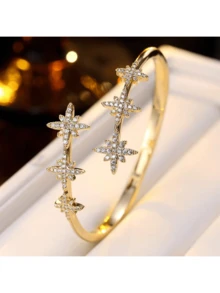 Fashionable Personalized Starburst Women's Bracelet Inlaid With Synthetic Zirconia, Elegant Minimalist Style, Suitable For Daily Wear, Popular Accessory