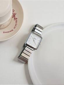 1pc Women's Square Minimalist Fashion Quartz Watch, Versatile Student Style Suitable For Daily Wear - Silver - View 6