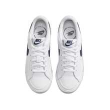 حذاء رياضي Nike Court Legacy Leather مريح ومتعدد الاستخدامات للأطفال منخفض الارتفاع LY أبيض وأزرق - أبيض أزرق - مشاهدة 4