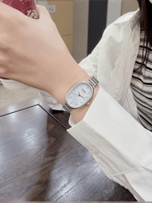 1 件女士复古优雅简约时尚石英腕表 - 銀色 - 查看 5