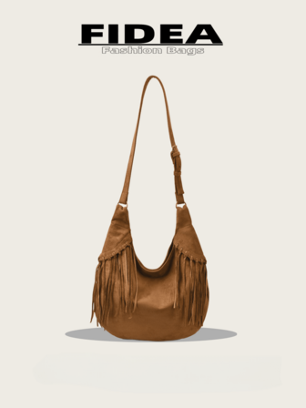 New Women's Large Capacity Crescent Moon Shoulder Bag, Vintage Tote Bag, Fashion Street Style Tassel Decor, High-Quality Versatile Bag Suitable For Travel, Shopping, Commuting