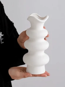 1pc Wave-Shaped Vase, Minimalist Home Decor For Tabletop, Living Room Or Entryway, Aesthetic Flower Holder For Summer Styling, Housewarming & Birthday Gift