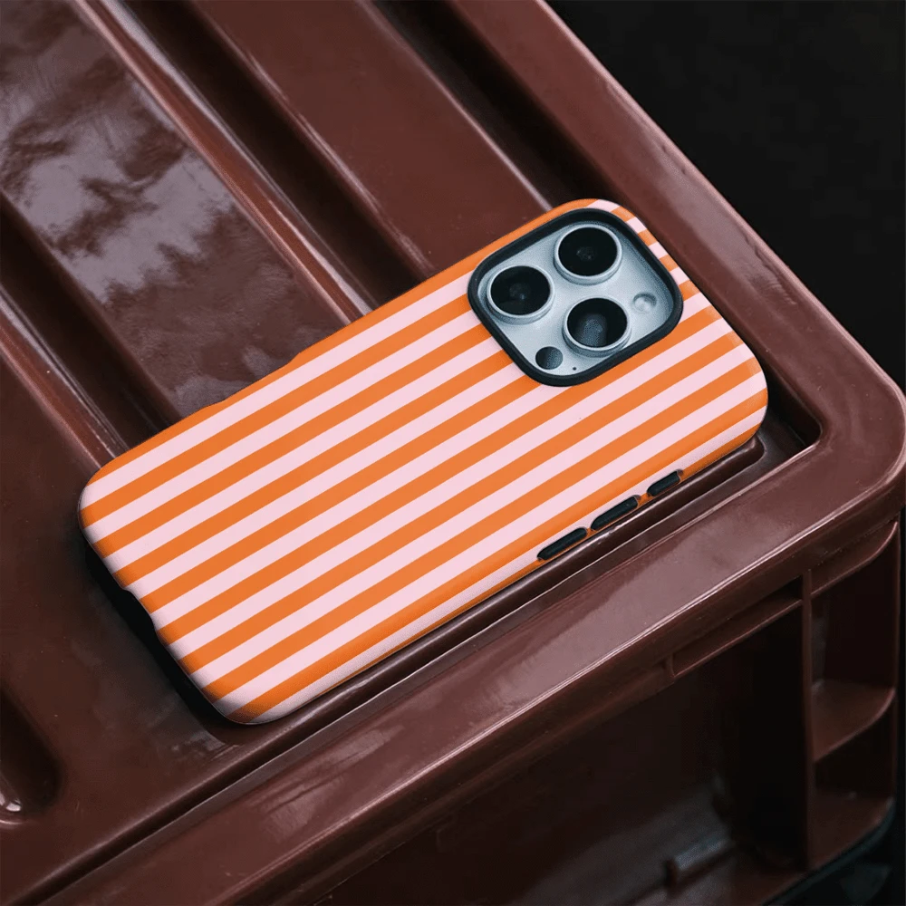 Fashionable And Minimalist Red Striped Phone Case For Iphone Models 17, 16PM, 15PM, 13, 13MINI, 12, 11, XSMAX, 7, And SE2 With A Glossy Finish, Glossy Phone, Cell Phone Case, Poca Dot Phone, Phone Case, Phone Cases, Handy Cover - 混色 - 查看 1