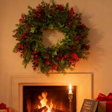 1 pieza/40cm Corona de Navidad artificial con bayas rojas y hojas de eucalipto de plástico, adecuada para decoración navideña interior/exterior, perfecta para puertas principales, paredes del hogar y decoración estacional. La corona de Navidad tiene un aspecto natural, una construcción duradera, un encanto decorativo, es ideal para compradores navideños y es una opción principal para la decoración navideña.