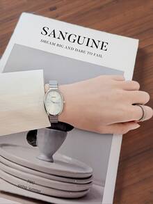 1pc Vintage Minimalist Round Women's Quartz Watch, Fashion Versatile Suitable For Daily Decoration - Silver - View 4