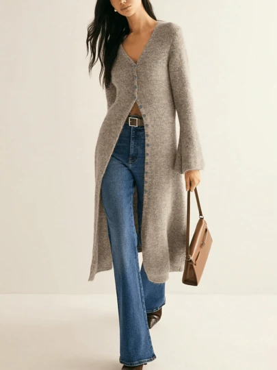 Women's Elegant Knitted Cardigan, Slim Fit Flattering Design, Flared Sleeves, Solid Color Front Button Closure, Soft & Warm, Suitable For New Year, Thanksgiving, Street Style