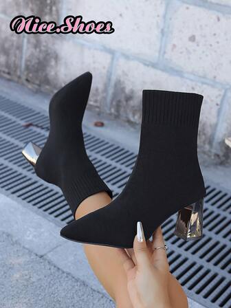 2025新款女士粗跟尖头靴，弹力修身靴，袜靴，高跟短靴，绑带，黑色保暖靴，高跟中筒粗跟靴，舒适时尚尖头高跟鞋，休闲优雅靴，黑色靴，红色靴，棕色靴，咖啡色靴，卡其色靴，棕色靴