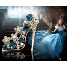Shuiniba High Heels Shoes Shape Brooch Pin For Women Brides Created Brooch Size 42*39cm