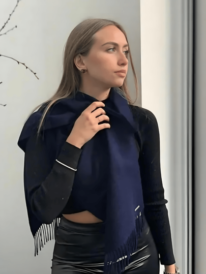 1 pieza Bufanda de mujer minimalista de unicolor de cachemir sintético, chal de estilo universitario, adecuado para la transición de temporada, uso diario, a prueba de viento y cálido, otoño