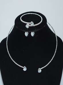 Women's Pendant Necklace Fashion Rhinestone Heart-Shaped Collar Simple Open Collar Silver Necklace Women's Pendant Necklace Jewelry Set