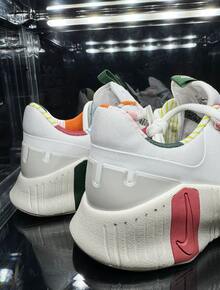 Zapatillas de entrenamiento y running de mujer Nike Metcon 5, cómodas, ligeras y versátiles de corte bajo - Blanco - Ver 7