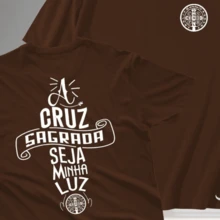 Camiseta T-Shirt Cristã Cruz Sagrada Medalha Peito