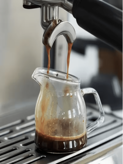 1pc Mini Glass Milk Pitcher With Slanted Spout - Microwave , Heat-Resistant Coffee Cup For Sauces, Honey, Syrup - Reusable, Easy To Clean For Home & Restaurant Use