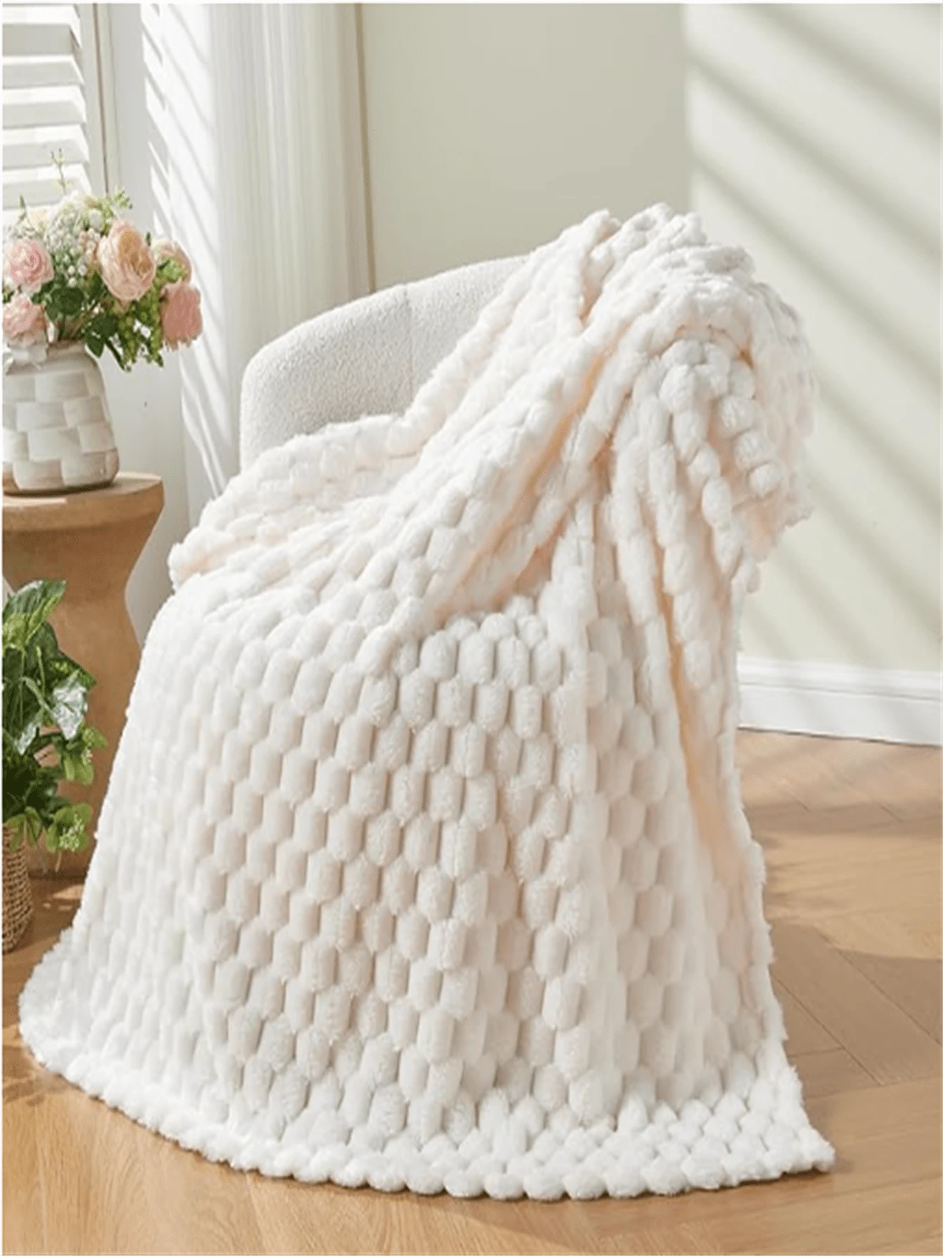 1 pieza Manta de franela y lana cómoda - Súper suave, ligera, adecuada para todas las estaciones con diseño jacquard hexagonal, adecuada para Halloween en el hogar, Navidad, camping y viajes, Día de la Madre, amarillo brillante, accesorio de decoración de moda para dormitorio