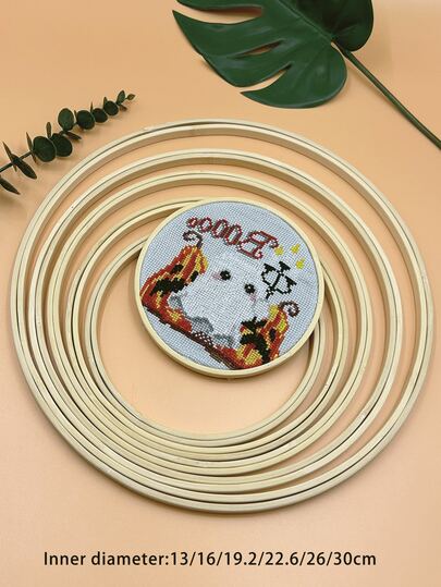 Conjunto de 2 bastidores redondos para bordado, sem metal, ideais para exibir trabalhos manuais, pendurar na parede e fazer bordados artesanais.