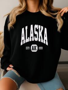 Alaska Sweatshirt  Vintage Oversized Tee Alaskan Cruise Vacation Shirt For Trip Trippin - màu đen - Xem 2