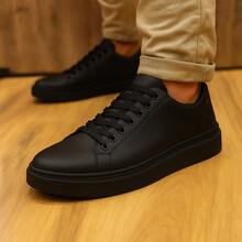 10000  Simples    Desportivo    Amarrar  Ilhó    Ar livre