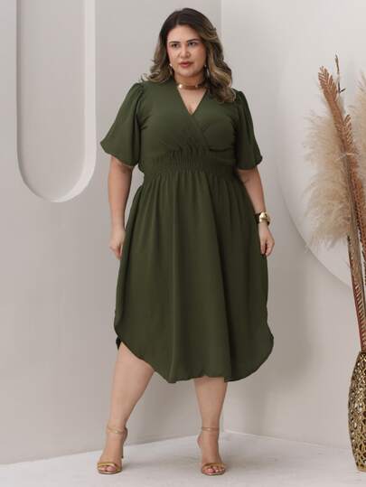 Vestido Feminino Midi Plus Size Transpassado Manga Curta Duna
