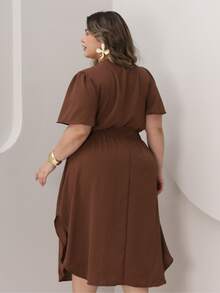 Duna Women's Plus Size Midi Wrap Dress With Short Sleeves - 鏽棕色 - 查看 3