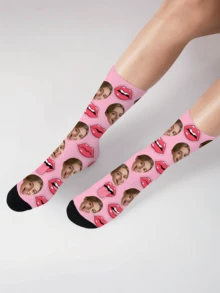 1 Pair Customized Face Socks, Customized Photo Socks, Customized Printed Mid-Calf Socks, Can Print Any Face On Socks, Suitable As Anniversary, Halloween, Christmas, Valentine's Day Gifts, Bride Gifts, Boyfriend Gifts, High-Quality Funny Expression Printed Pattern Socks For Couples, Men's Calf Socks, New Thick Women's Long Socks For Autumn/Winter. Suitable For Daily Wear, Office, Outdoor Sports.