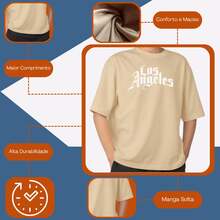 Camiseta Oversized Los Angeles De Algodão Com Caimento Solto E Estilo Urbano - Bege E Branco - Visão 2
