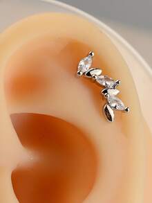 1PC 20G Copper Fashion Dainty Curved Cz Cartilage Stud Leaf Anti Tragus Helix Standard Lobe Rook Conch Flat Screw Back Earrings Ear Piercing Jewelry