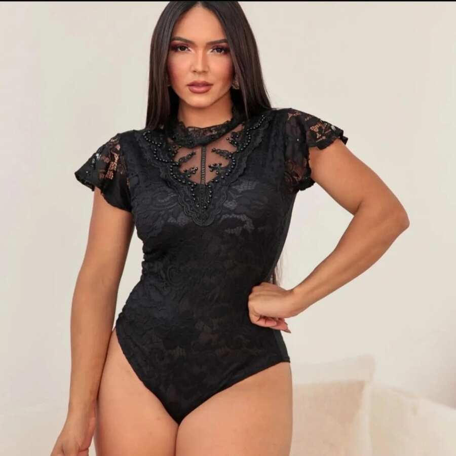 Women's Lace Bodysuit With Short Sleeves And Pearl Details - màu đen - Xem 1