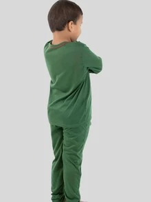 Pijama Infantil Com Manga Longa e Detalhe na Gola