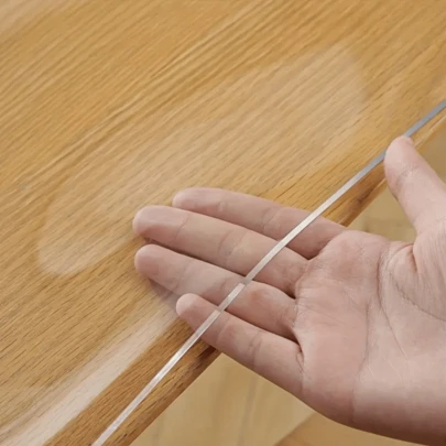 1 pieza Protector de mantel de PVC transparente de 0,25 mm de grosor, inodoro, impermeable, resistente al aceite y al calor, adecuado para hotel, hogar, mesa de café, escritorio, alfombrilla para computadora