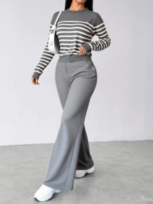 Conjunto de Suéter de Moda para Mujeres - Top Rayado y Pantalones de Pierna Ancha - Disponible en Múltiples Colores - Cálido y Cómodo - Gris Oscuro - Ver 3