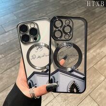 Teléfono magnético electrochapado con lente integral de diseño simbólico que admite carga inalámbrica magnética y es compatible con phone 16 Pro Max, 16, 15 Pro, 14, 14 Plus/14 Pro Max, 13, 13 Pro, 12 Pro, 11/11 Pro y la serie Pro. Es un excelente teléfono para amigos, cumpleaños y festividades. - Dorado - Ver 3