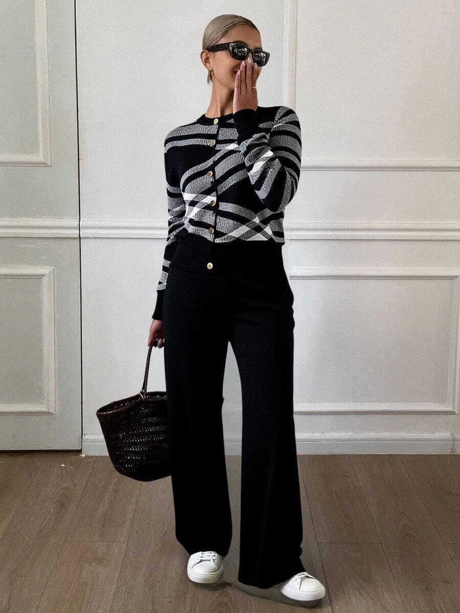 Conjunto de Mujer de 2 Piezas - Suéter de Manga Larga y Camisa con Pantalones Largos, Diseño Moderno, Multicolor, Suave y Abrigado para el Otoño e Invierno, Ideal para un Look Elegante y Acogedor. - Negro - Ver 1