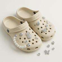 New Release! 100% EVA Babouche Flip Flops With Assorted Pendants Like Butterflies, Pineapples, And Pearls - 米色 - 查看 4