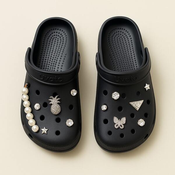 Novo Lançamento Chinelo Babuche 100% EVA com Pingentes Sortidos como Borboleta, Abacaxi e Pérolas