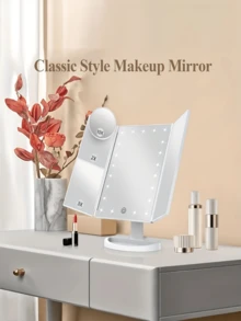 这款LED三折化妆镜具备3倍/2倍放大功能、触控操作、70颗LED灯珠、亮度可调、USB/电池供电、底部储物托盘，以及适合旅行和居家使用的三折设计。它是专业化妆、商务旅行、暑假度假、新娘妆容准备的理想之选，也是圣诞节、情人节、母亲节、感恩节和毕业季等节日送给女士的完美礼物。