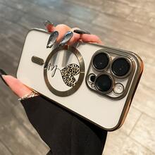 Teléfono con lente integral con estampado de leopardo en forma de corazón, chapado magnético, compatible con carga inalámbrica magnética y compatible con phone 16 Pro Max, 16, 15 Pro, 14, 14 Plus/14 Pro Max, 13, 13 Pro, 12 Pro, 11/11 Pro y la serie Pro. ¡Ideal para regalar a amigos, en cumpleaños y en fiestas! - Dorado - Ver 10