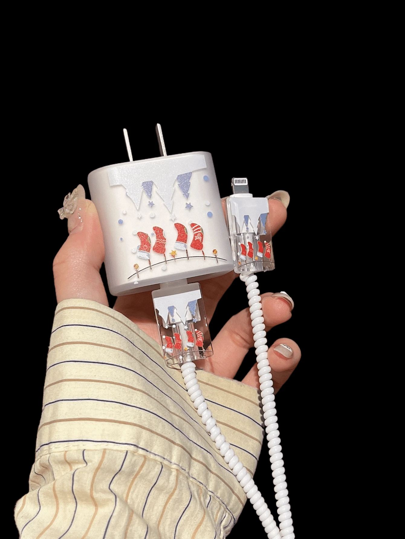 5pcs/Set Christmas Series Charging Port Cover & Anti-Break Cable Protector For IPhone11/12/13/14/15/16 Pro Max/Plus, 2-In-1 Protective Case Combo, Fits US 18W/20W Chargers - Multicolor - View 1