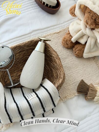 <Clean Hands, Clear Mind>, 1pc Retro Style White Ceramic Soap Dispenser, Shower Gel Shampoo Refillable Dispenser Bottle, Bathroom Kitchen Hotel Dormitory Decorative Accessories Bathroom Decor Fall Decor Back To School